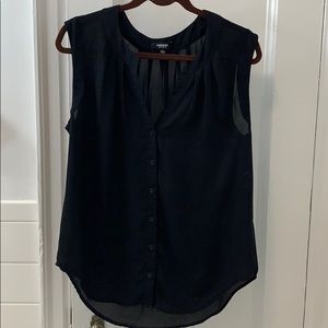 Sleeveless black top